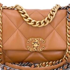 CHANEL 19 Lambskin Quilted Large Chanel 19 CAMEL